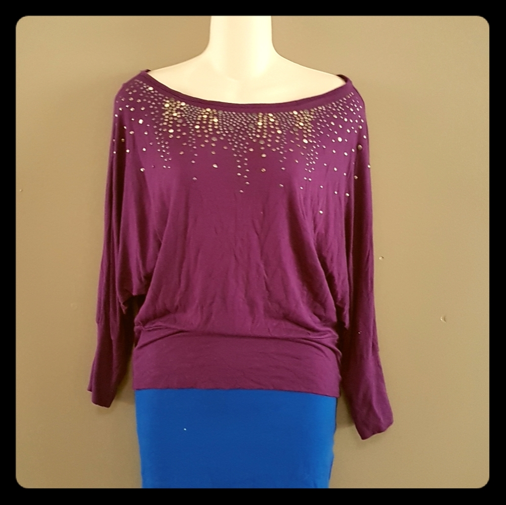 🥂 5/$25 Purple batwing top